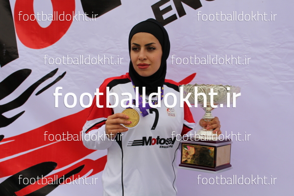 شیدا تخشا