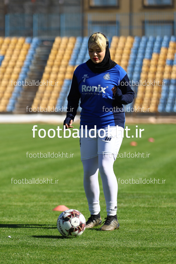 مونا ثریابین