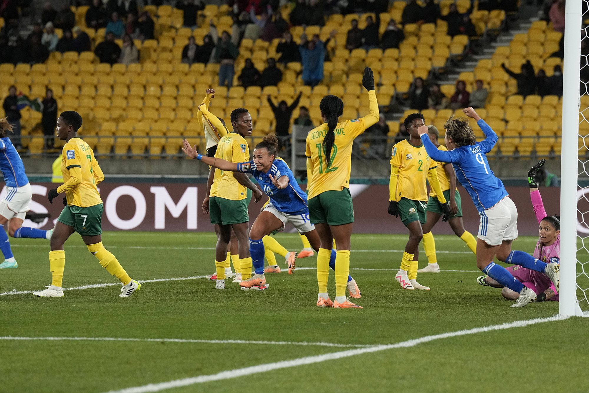 خلاصه بازی آفریقای جنوبی 3 - 2 ایتالیا جام جهانی زنان 2023