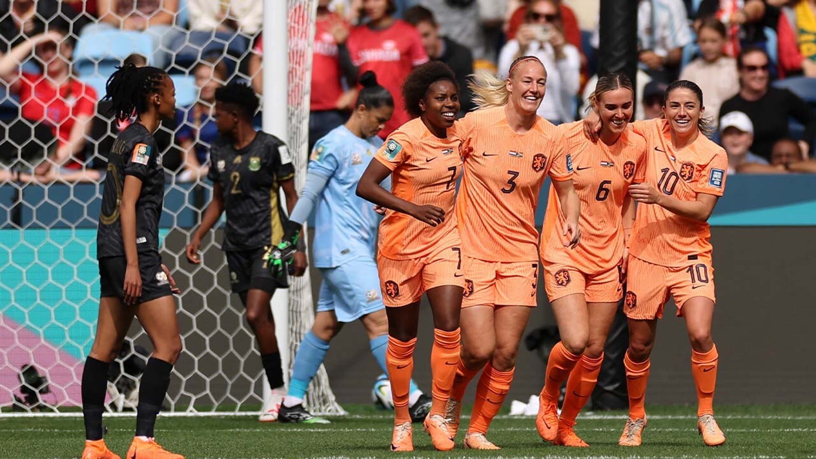 خلاصه بازی هلند 2 - 0 آفریقای جنوبی جام جهانی زنان 2023