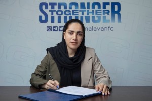 تمدید قرارداد کوثر عنبری با ملوان
