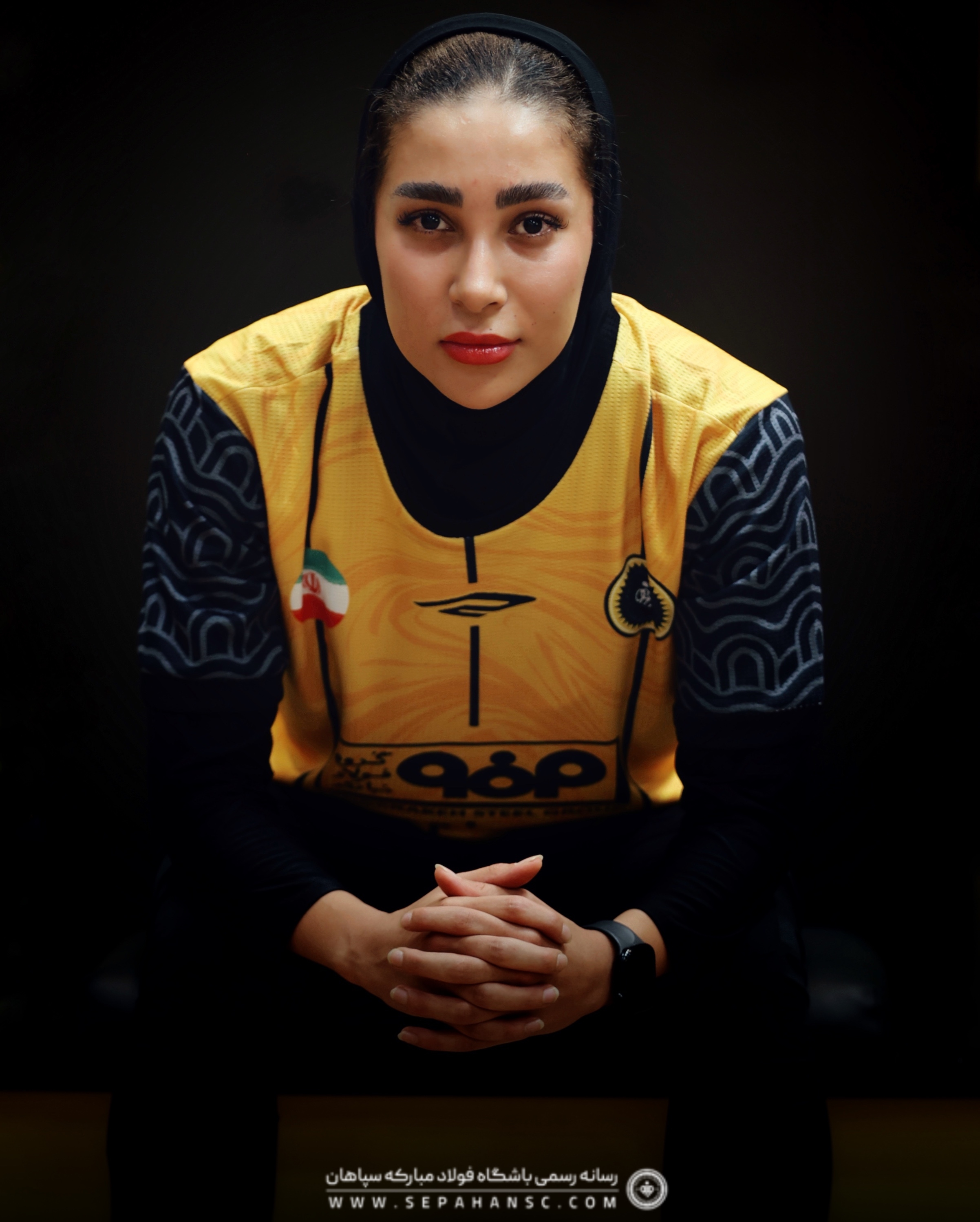 نرگس سبکتکین